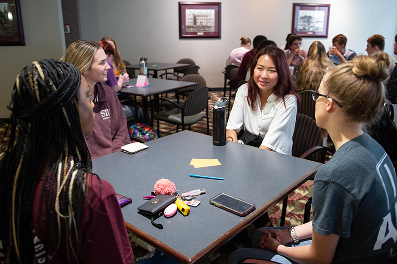 Students attend New Student Orientation